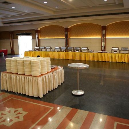 Hotel Swagath Grand Nagole Hyderabad Eksteriør bilde