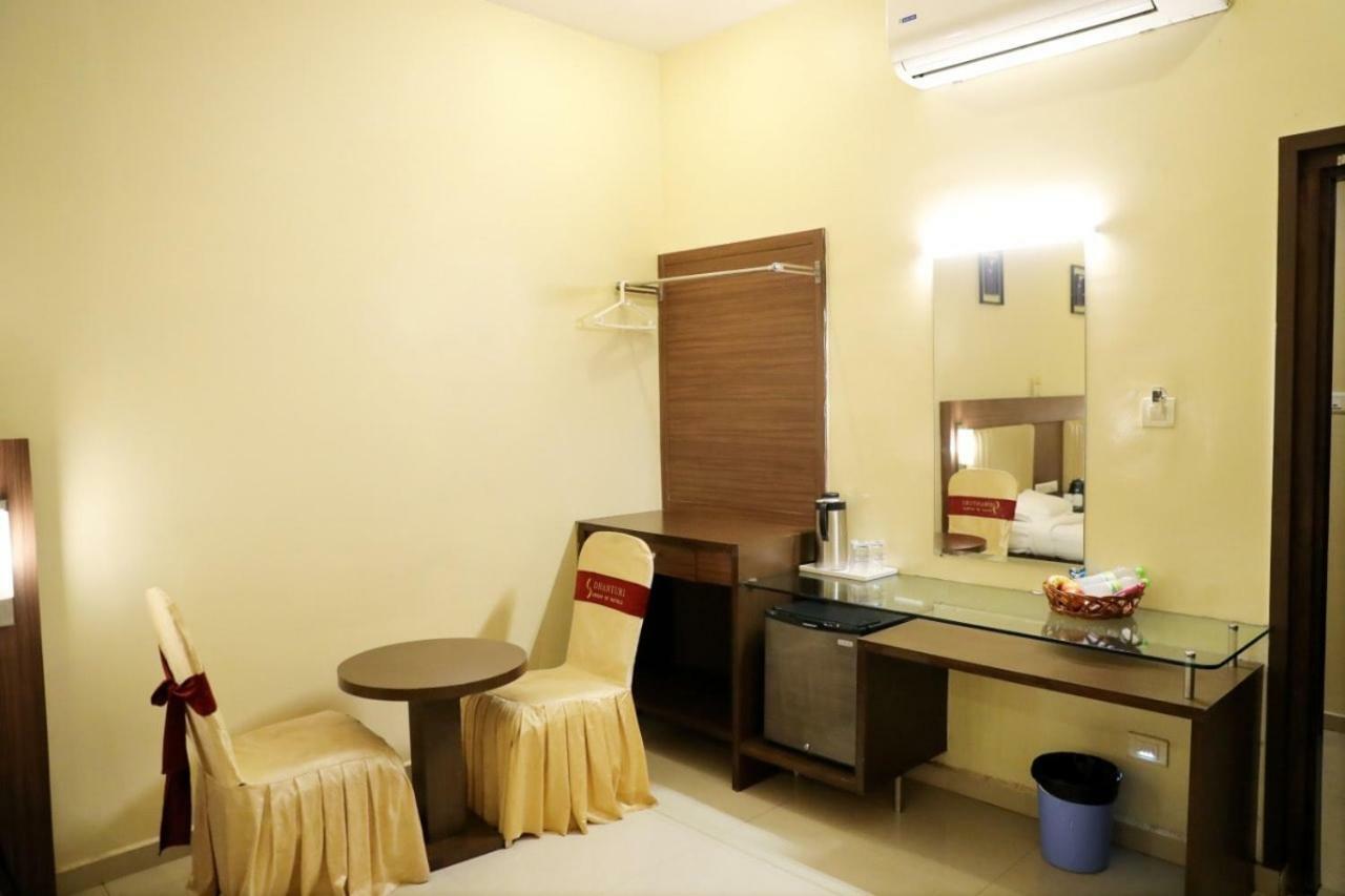 Hotel Swagath Grand Nagole Hyderabad Eksteriør bilde