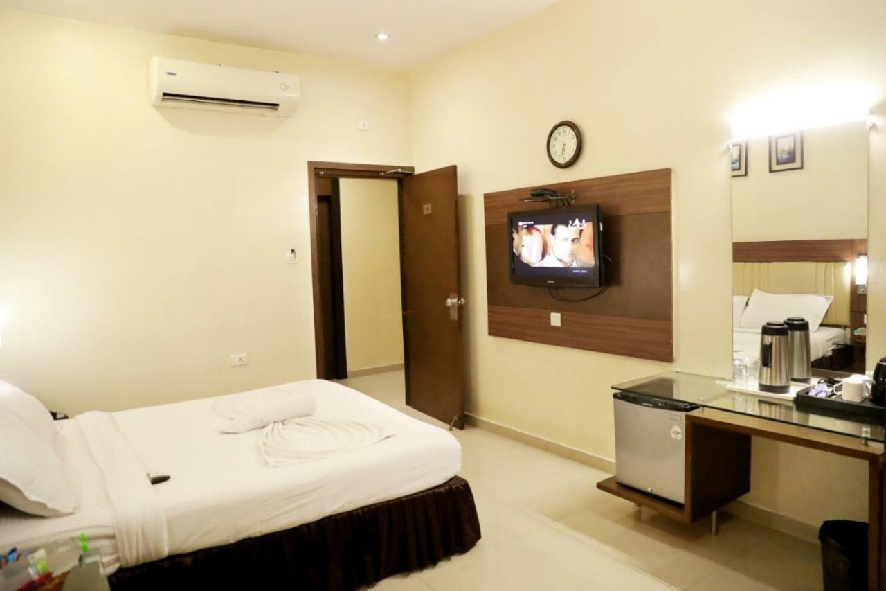 Hotel Swagath Grand Nagole Hyderabad Eksteriør bilde